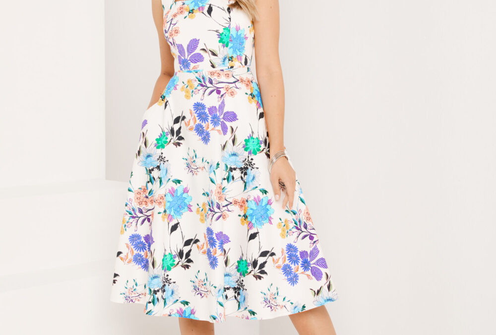 NEW Brand – Tia Clothing