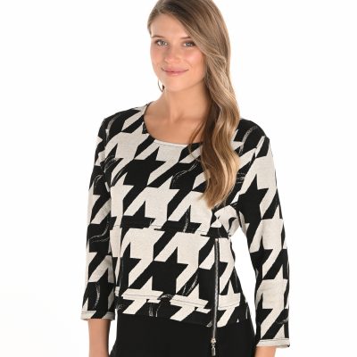 Frank Lyman - 253281 - Knit Top - Last One Size 12 - 30% Off